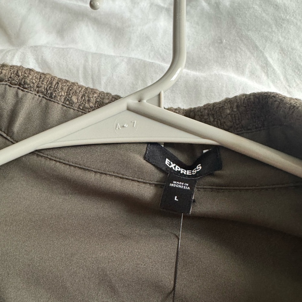 Express Olive Green Jacket - Picture 7 of 7